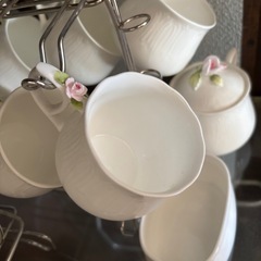 【決定済】コーヒーカップ、ソーサー，砂糖入れの画像