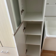 クローゼット　キャビネット　の画像