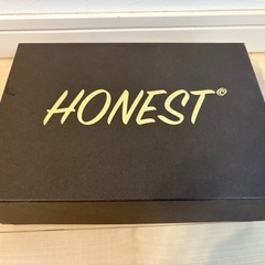 HONEST ガラスリッド　ハイエース200系 給油口の画像