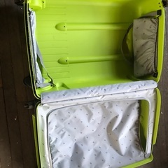 スーツケースの画像