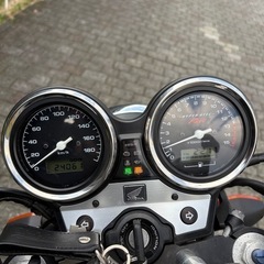 CB400SF REVOの画像