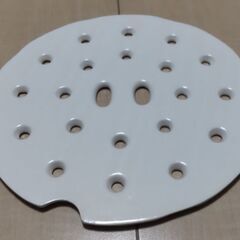 100円で。蒸し台(？蓋？)です。の画像