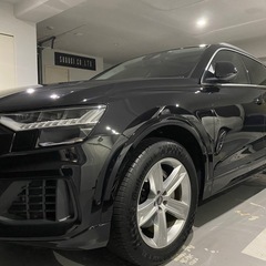 【純正品】アウディ 4M Q8 純正 20in275/50R20 ホイールタイヤの画像