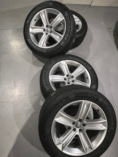 【純正品】アウディ 4M Q8 純正 20in275/50R20 ホイールタイヤ