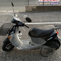 スズキのレッツ4の画像