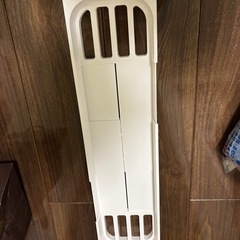 【Tower】山崎実業(Yamazaki) 伸縮バスタブトレー ホワイトの画像