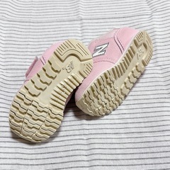 ベビーニューバランス女の子の画像