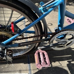 折り畳み自転車の画像