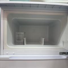 コンフィー 2ドア冷蔵庫 RCT90WHの画像