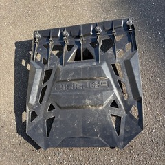 スノーモービル Polaris スノーフラップの画像