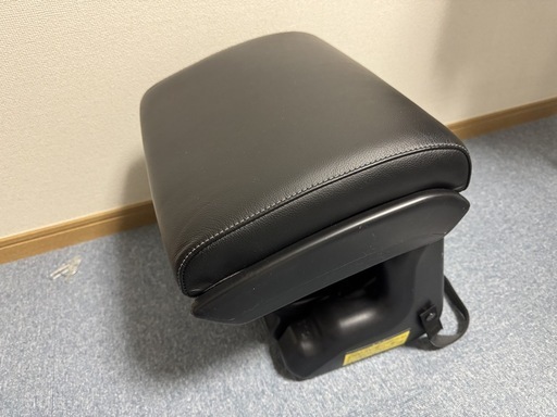 ベンツ純正　Vクラス　本革オットマン（二脚セット）