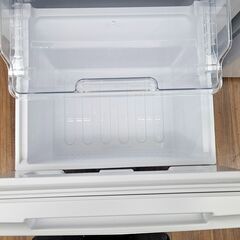 ✨️ジモティー割引✨️【ジャングルジャングル堺初芝店】 　SHARP　冷蔵庫　SJ-DF15G　2021年製　堺市（東区　西区　北区　南区　堺区　美原区）高石市　泉大津市　忠岡町　和泉市　松原市　大阪狭山市の画像