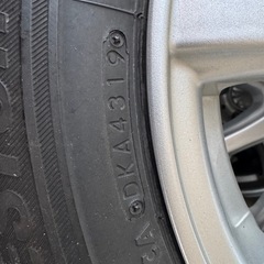 185/60r15スタッドレスタイヤ付きあるみアルミホイールの画像
