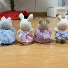 シルバニアファミリー人形の画像