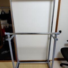 ダブルハンガーラックの画像