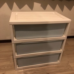 収納タンスの画像