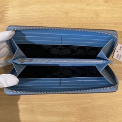 コーチ　ラウンドジップブルー長財布H①【新品未使用】の画像