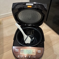 炊飯器(決まりました)の画像