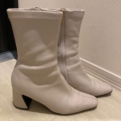 RANDA ミドルブーツの画像