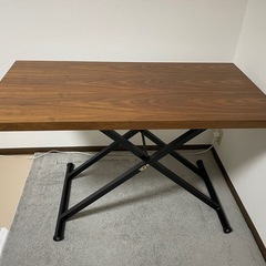 ニトリ 昇降リビングテーブルの画像