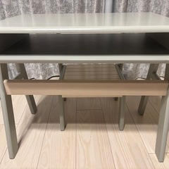 キッズデスク　幼稚園　勉強机の画像