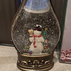 クリスマスランタン スノードーム LED インテリア レトロ コストコ サンタの画像
