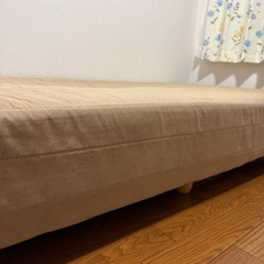 シングルベッドの画像