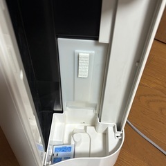 【美品】SHARP 加湿機 空気清浄機 KC-J50-W 2020年製 プラズマクラスターの画像