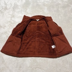 ユニクロ　シルキーフリースジャケットの画像