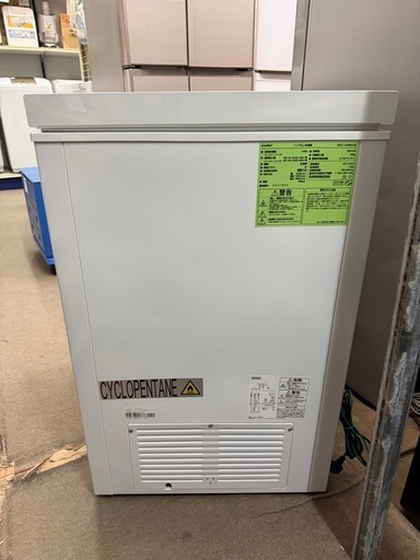 冷凍庫　142L 2023年　comfee 
RCC143WH　