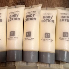 ボディーローション　ボディークリーム　コスメ　大量　美容グッツ　スキンケア　名護市　ボディーバス　の画像