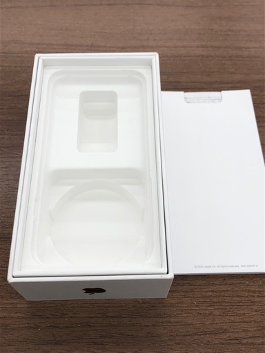 《尼崎市/リサイクルショップドリーム次屋店》★ジモティー割引有★iPhoneSE 第二世代 64GB MX9U2J ☆尼崎市若王寺☆