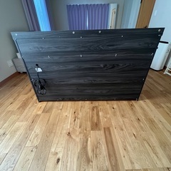 ダブルベッドフレーム＋マットレスの画像