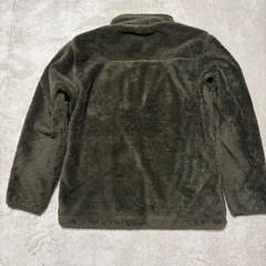 ユニクロシルキーフリースジャケットの画像