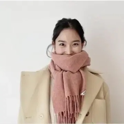 Acne Studios 大判マフラー　SUZY着用　ピンク　ローズメランジ