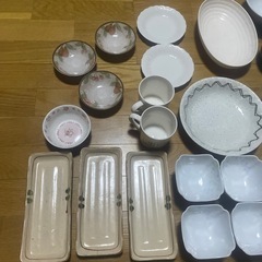 食器 コップ お皿 まとめ売りの画像