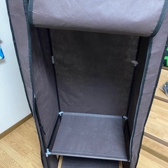 ハンガーラックの画像