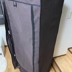 ハンガーラックの画像