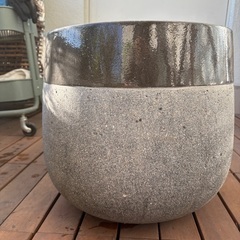 KONTON タウルス　ミドル　植木鉢カバーの画像