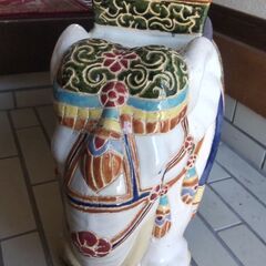 陶器製 象の鉢置き  さしあげます　の画像