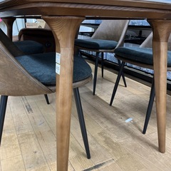 ダイニング5点セット アウトレットピンク Eta +ロエル 家具 のご紹介です！の画像