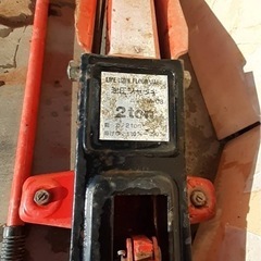 油圧ジャッキ　2tの画像