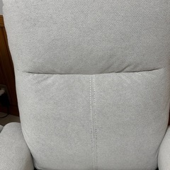 リヒト 撥水生地 電動リクライング1人掛けソファの画像