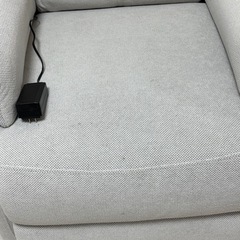 リヒト 撥水生地 電動リクライング1人掛けソファの画像