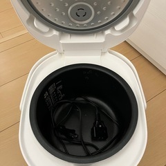 炊飯器の画像