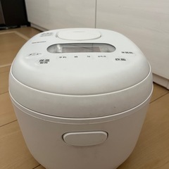 炊飯器の画像