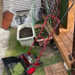 【中古品】手動芝刈り機の画像