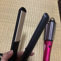 11\18まで来れる方！SALONIA、TESCOM32mヘアアイロンの画像