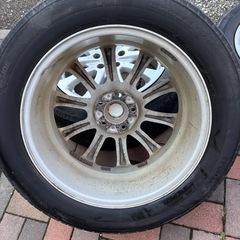 決まりました。
18インチホイール の画像