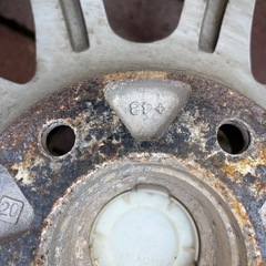 決まりました。
18インチホイール の画像